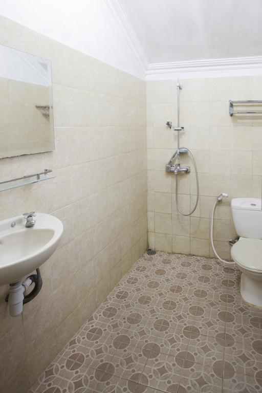 Hotel Galuh Anindita Джокьякарта Экстерьер фото