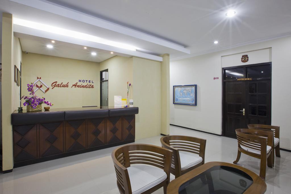 Hotel Galuh Anindita Джокьякарта Экстерьер фото